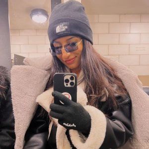 Meet your Posher, Nimra